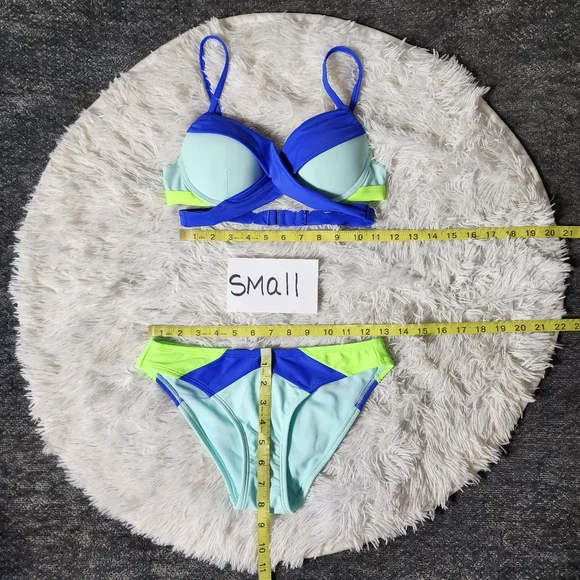 Green and Blue Colorblock Push-Up Cheeky Bikini Set - Picture 7 of 16